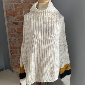Misguided Chunk Tunnel Neck Tunic Sweater